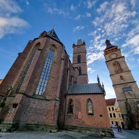 Luxusni Na Velkem Namesti, Wi-fi, Netflix Apartment Hradec Kralove